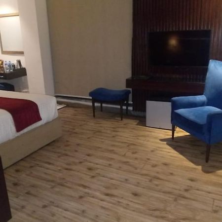 Grand Ittehad Boutique Hotel 라호르 외부 사진