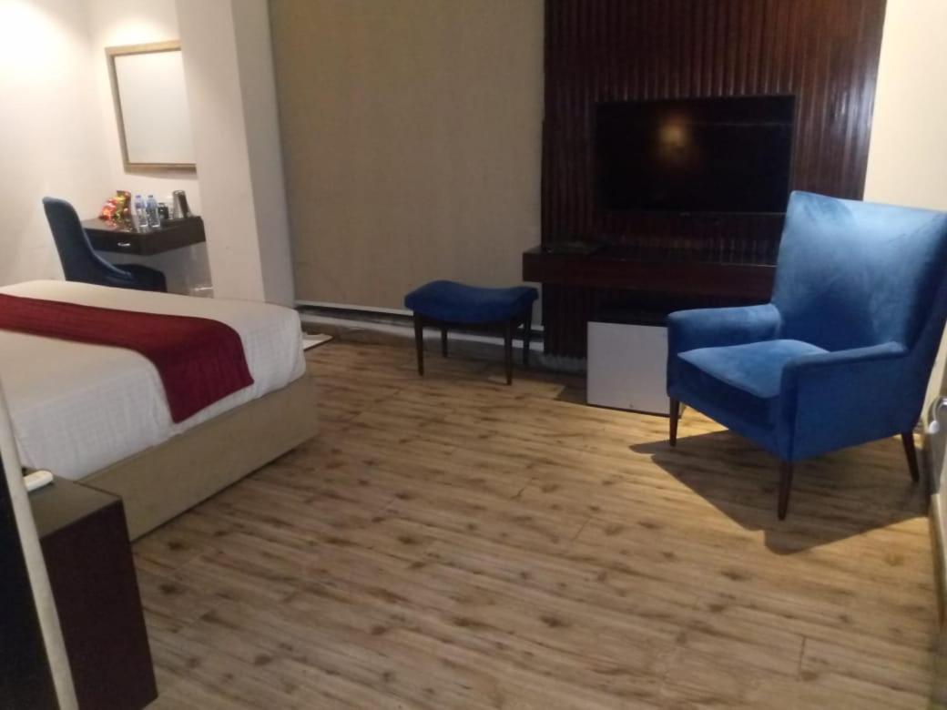 Grand Ittehad Boutique Hotel 라호르 외부 사진
